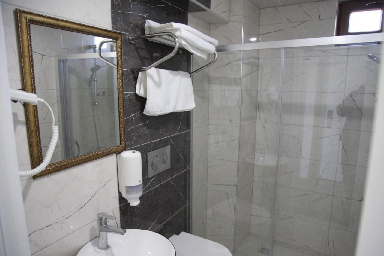 Kroisos Lake Resort Hotel Egirdir Buitenkant foto